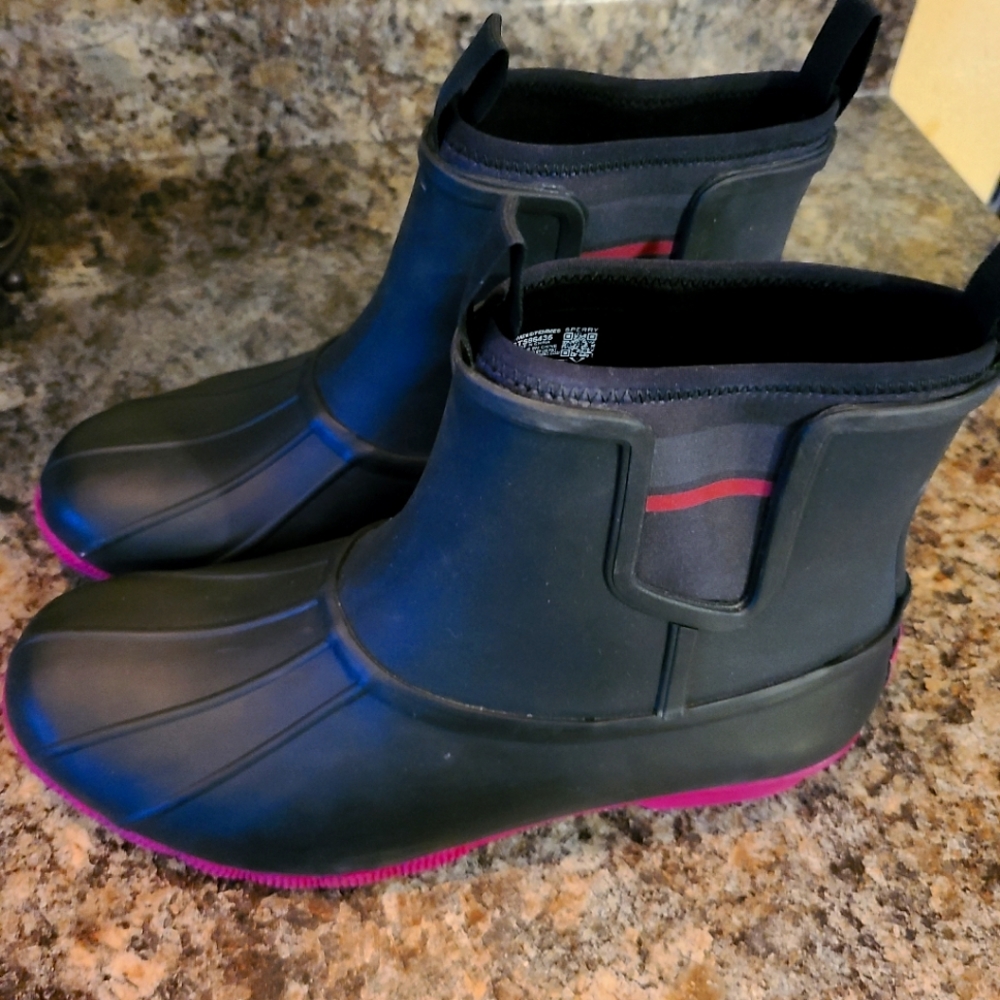 Sperry Rain Boots Size 9